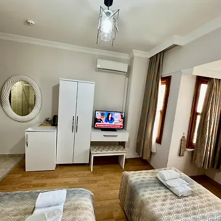 Hotel Rosalie Palace