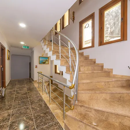 Hotel Rosalie Palace