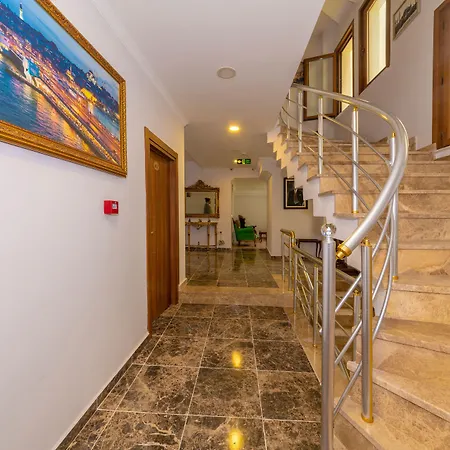 Hotel Rosalie Palace