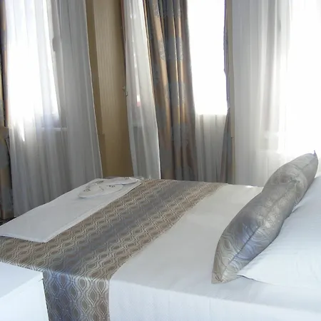 Rosalie Palace Hotel