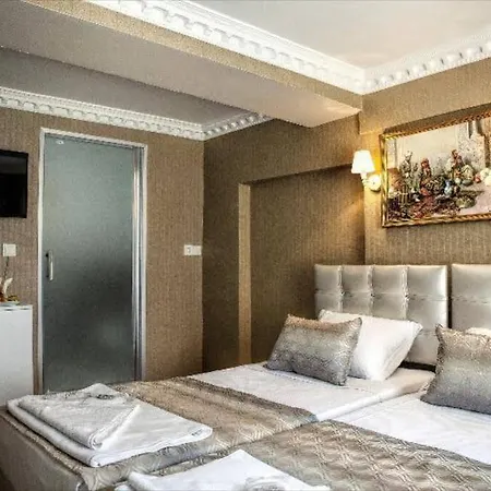 Hotel Rosalie Palace