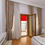 Rosalie Palace Ξενοδοχείο 3*