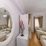 Rosalie Palace 3*