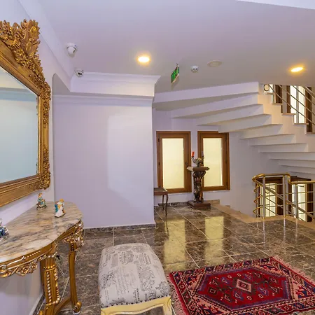 Rosalie Palace 3*