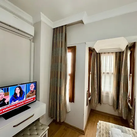 Rosalie Palace Отель